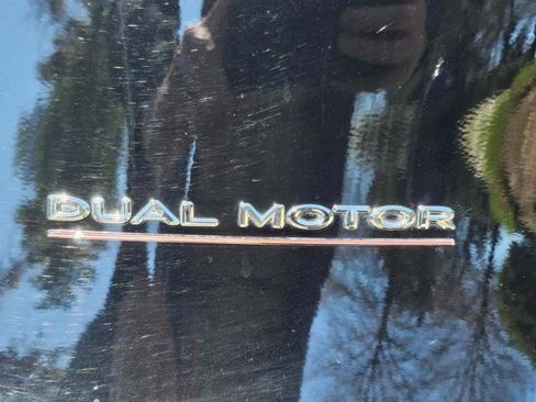 Used 2022 Tesla Model Y Performance image 31