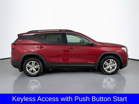 Used 2020 GMC Terrain SLE w/ Driver Convenience Package image 10