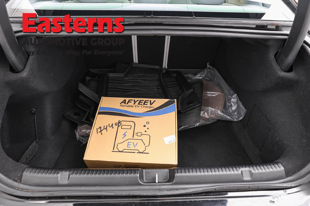 Used 2023 Mercedes-Benz EQE 350+ 4MATIC Sedan image 11