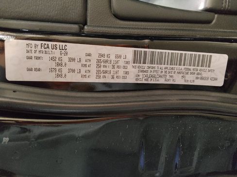 Used 2020 Jeep Grand Cherokee Laredo w/ Laredo X Package image 33