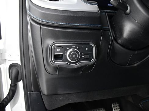 Used 2025 Mercedes-Benz G 580 w/ EQ Technology image 11