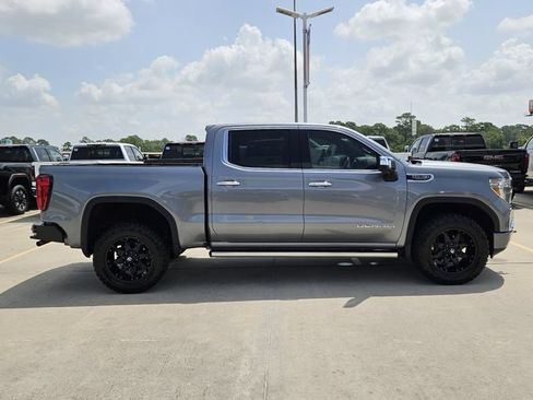 Used 2019 GMC Sierra 1500 Denali w/ Denali Ultimate Package AWD/4WD image 4