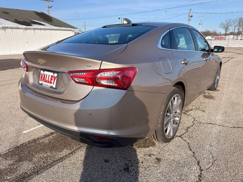 Used 2024 Chevrolet Malibu LT FWD image 11