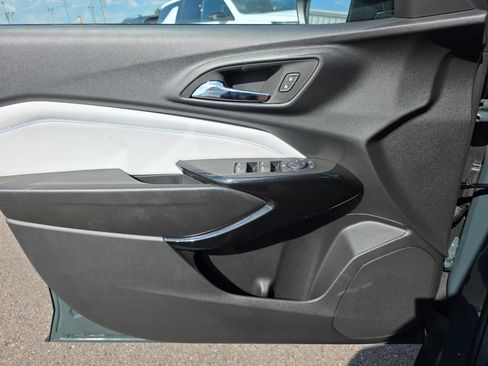 New 2026 Chevrolet Trax LT w/ Driver Confidence Package FWD image 17