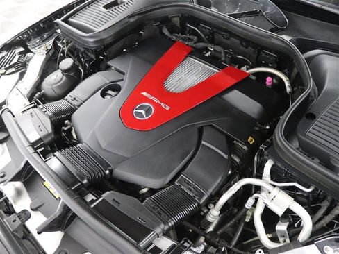 Used 2020 Mercedes-Benz GLC 43 AMG 4MATIC image 36