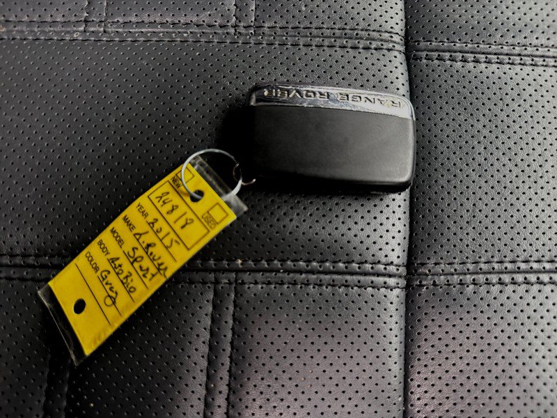 Used 2015 Land Rover Range Rover Sport Autobiography AWD/4WD image 38