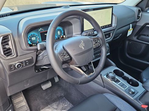 New 2025 Ford Bronco Sport Outer Banks w/ Outer Banks Tech Package+ AWD/4WD image 13