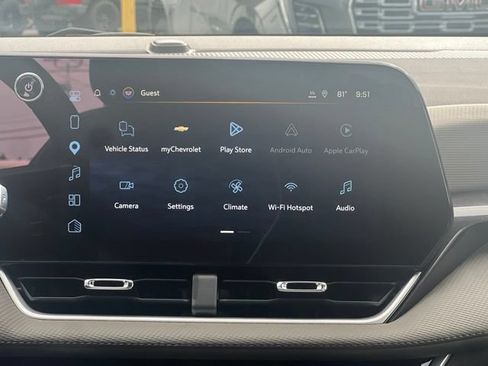 New 2027 Chevrolet Equinox LT w/ Convenience Package II FWD image 7