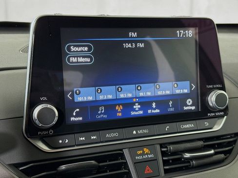 Used 2024 Nissan Altima 2.5 SR image 7