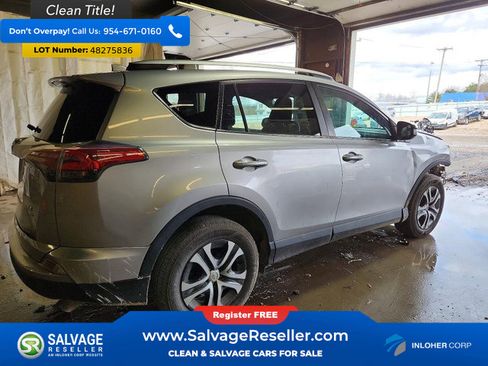 Used 2016 Toyota RAV4 LE image 4