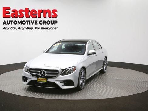 Used 2020 Mercedes-Benz E 350 4MATIC Sedan w/ Parking Assistance Package image 56