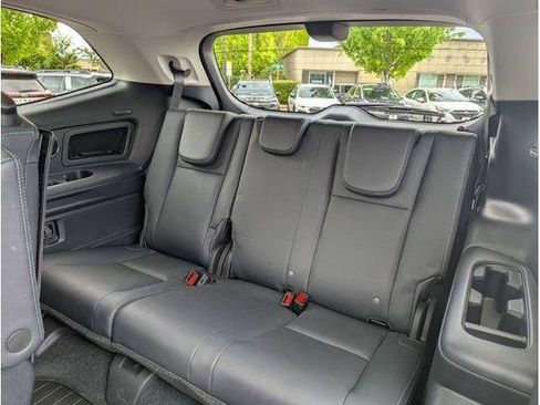 Certified 2023 Subaru Ascent Touring AWD/4WD image 82