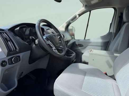 Used 2019 Ford Transit 150 148 Low Roof RWD image 19