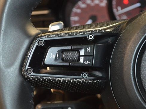 Certified 2023 Porsche Macan GTS image 22