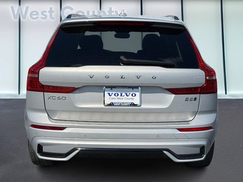 Certified 2023 Volvo XC60 B5 Plus w/ Climate Package AWD/4WD image 6