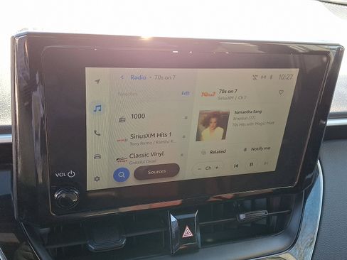 Used 2025 Toyota Corolla SE image 16