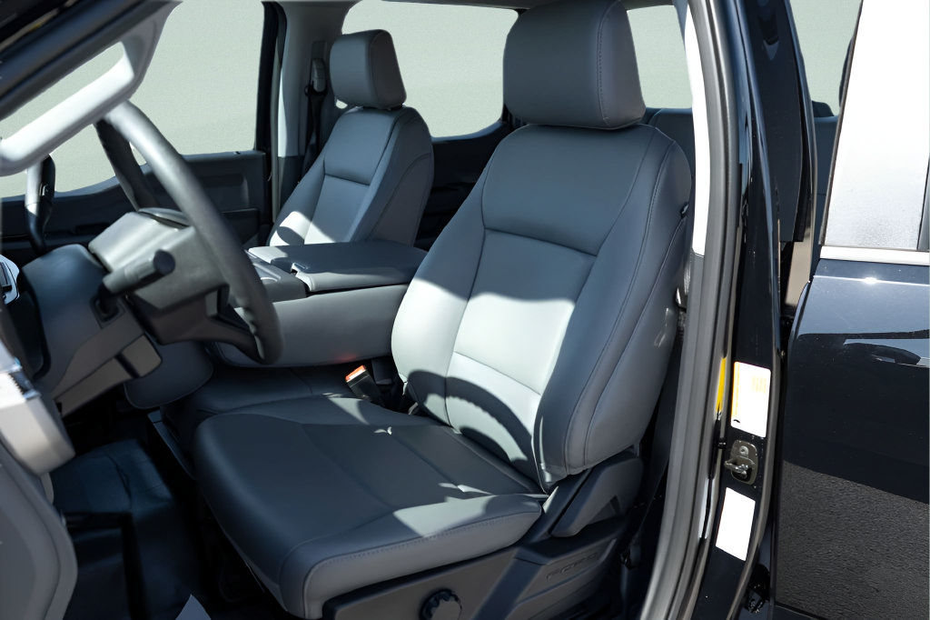 New 2026 Ford F250 XL AWD/4WD image 15