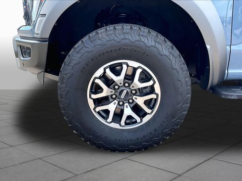 Used 2023 Ford F150 Raptor AWD/4WD image 10