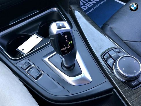 Used 2015 BMW 320i Sedan image 18