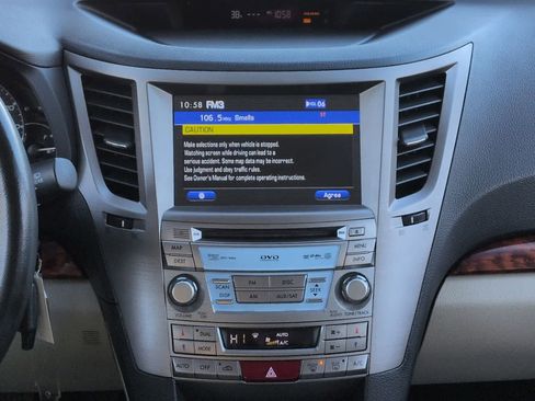 Used 2012 Subaru Outback 3.6R Limited image 30