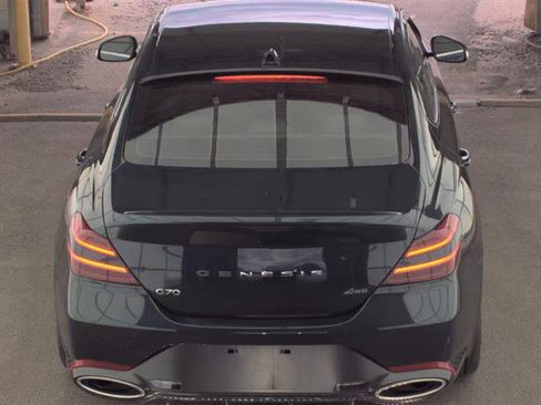 Used 2025 Genesis G70 2.5T image 5