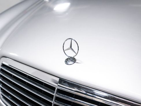Used 2005 Mercedes-Benz E 55 AMG Sedan image 13
