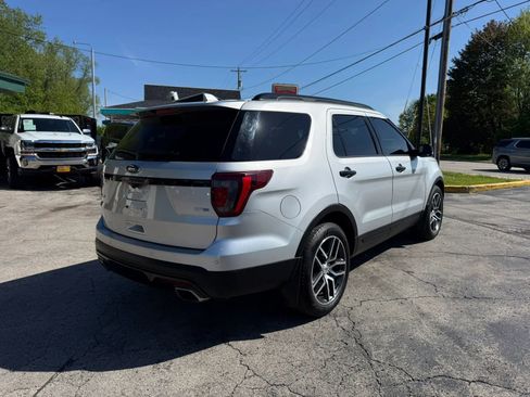 Used 2017 Ford Explorer Sport AWD/4WD image 5