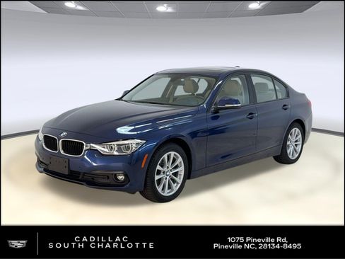 Used 2018 BMW 320i xDrive Sedan w/ Convenience Package AWD/4WD image 1