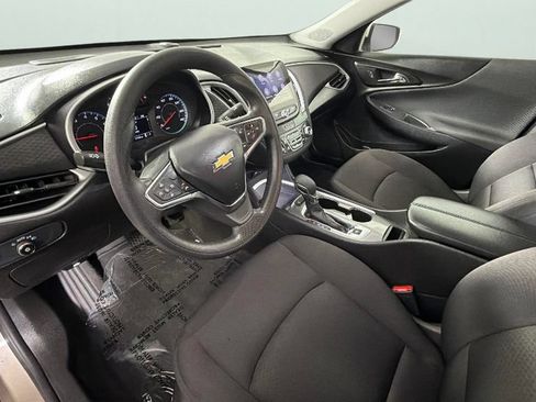 Used 2024 Chevrolet Malibu LT FWD image 18