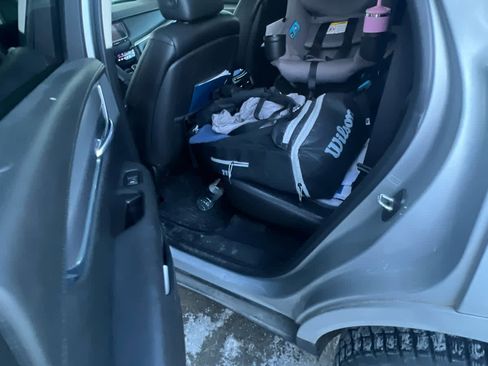 Used 2018 Cadillac XT5 Premium Luxury image 3