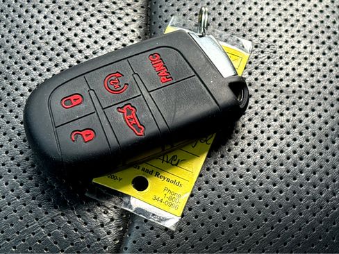 Used 2018 Dodge Challenger SXT Plus image 22