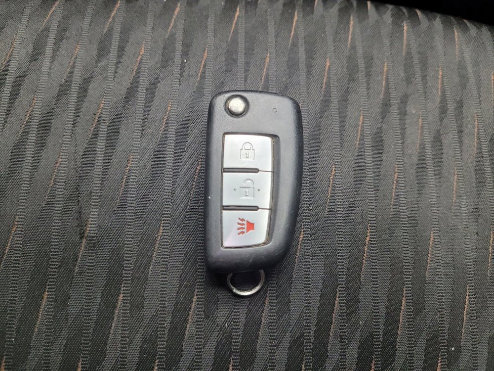 Used 2020 Nissan Rogue S FWD image 32