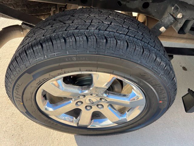 Used 2023 Ford F150 XLT w/ Equipment Group 302A High AWD/4WD image 18