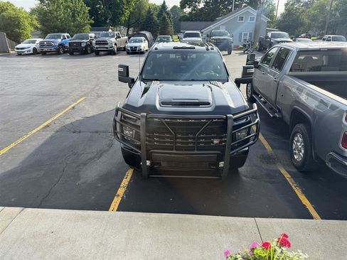 Used 2021 Chevrolet Silverado 2500 LTZ w/ Carhartt Edition AWD/4WD image 6