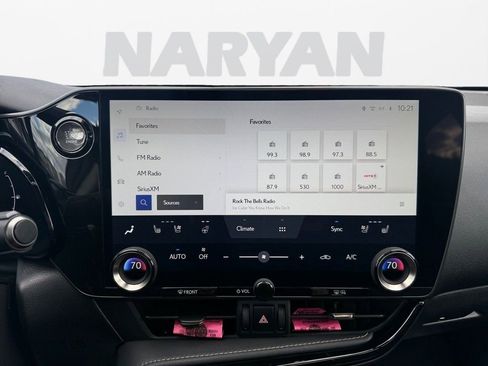 Used 2022 Lexus NX 350 Premium image 19