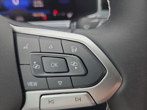 New 2026 Volkswagen Taos SE AWD/4WD image 27