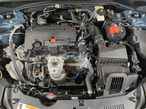 New 2026 Honda HR-V EX-L image 8