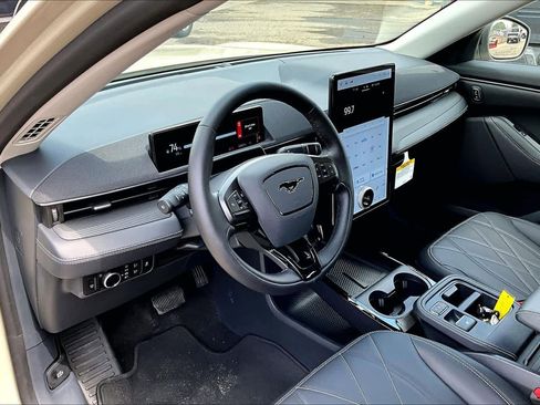Certified 2025 Ford Mustang Mach-E Select w/ Comfort Package Lite RWD image 17
