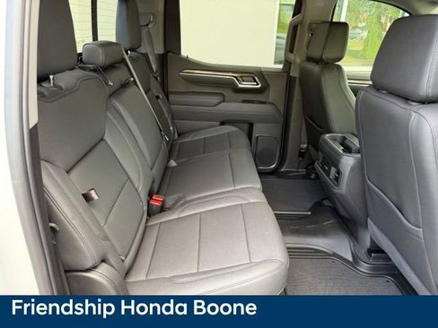 Used 2025 Chevrolet Silverado 1500 RST w/ Convenience Package II AWD/4WD image 45