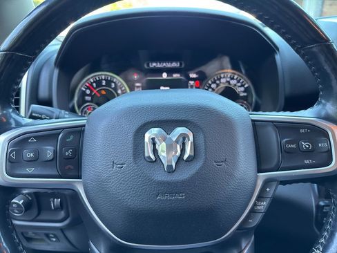 Used 2020 RAM 1500 Big Horn AWD/4WD image 14