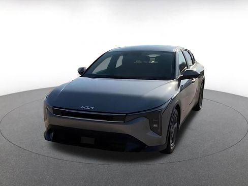 Used 2025 Kia K4 LXS image 4