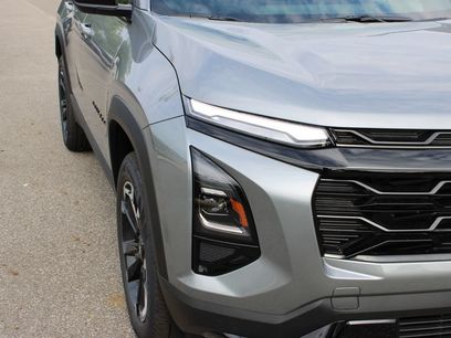 New 2027 Chevrolet Equinox RS w/ Convenience Package III