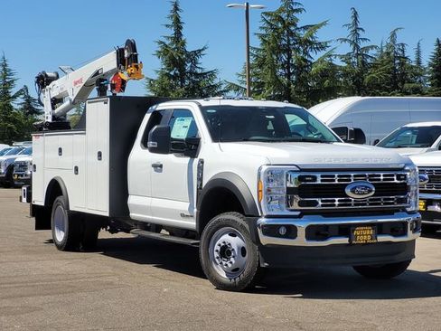 New 2024 Ford F550 4x4 SuperCab Super Duty image 1
