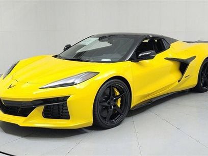 New 2025 Chevrolet Corvette E-Ray w/ Battery Protection Package