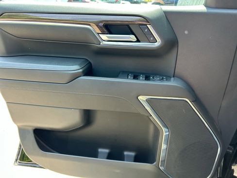 Used 2023 Chevrolet Silverado 1500 LT image 15