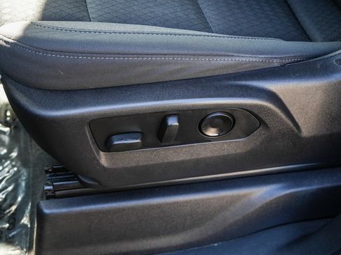 Used 2023 Chevrolet Silverado 1500 Custom RWD image 21