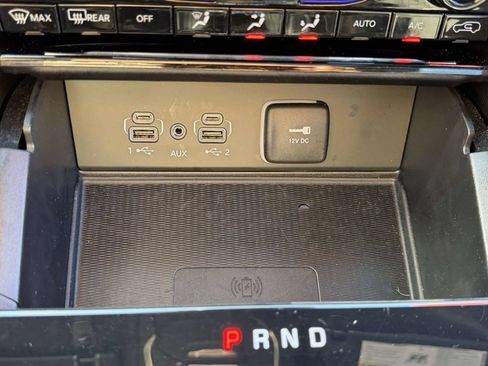 Used 2025 Jeep Grand Cherokee Laredo X w/ Luxury Tech Group I AWD/4WD image 33