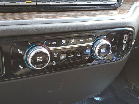 Used 2023 GMC Sierra 1500 Elevation AWD/4WD image 24