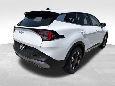 New 2026 Kia Sportage LX FWD image 7