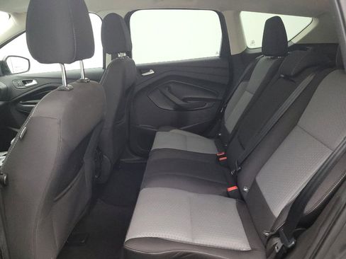 Used 2017 Ford Escape SE w/ Equipment Group 201A FWD image 18